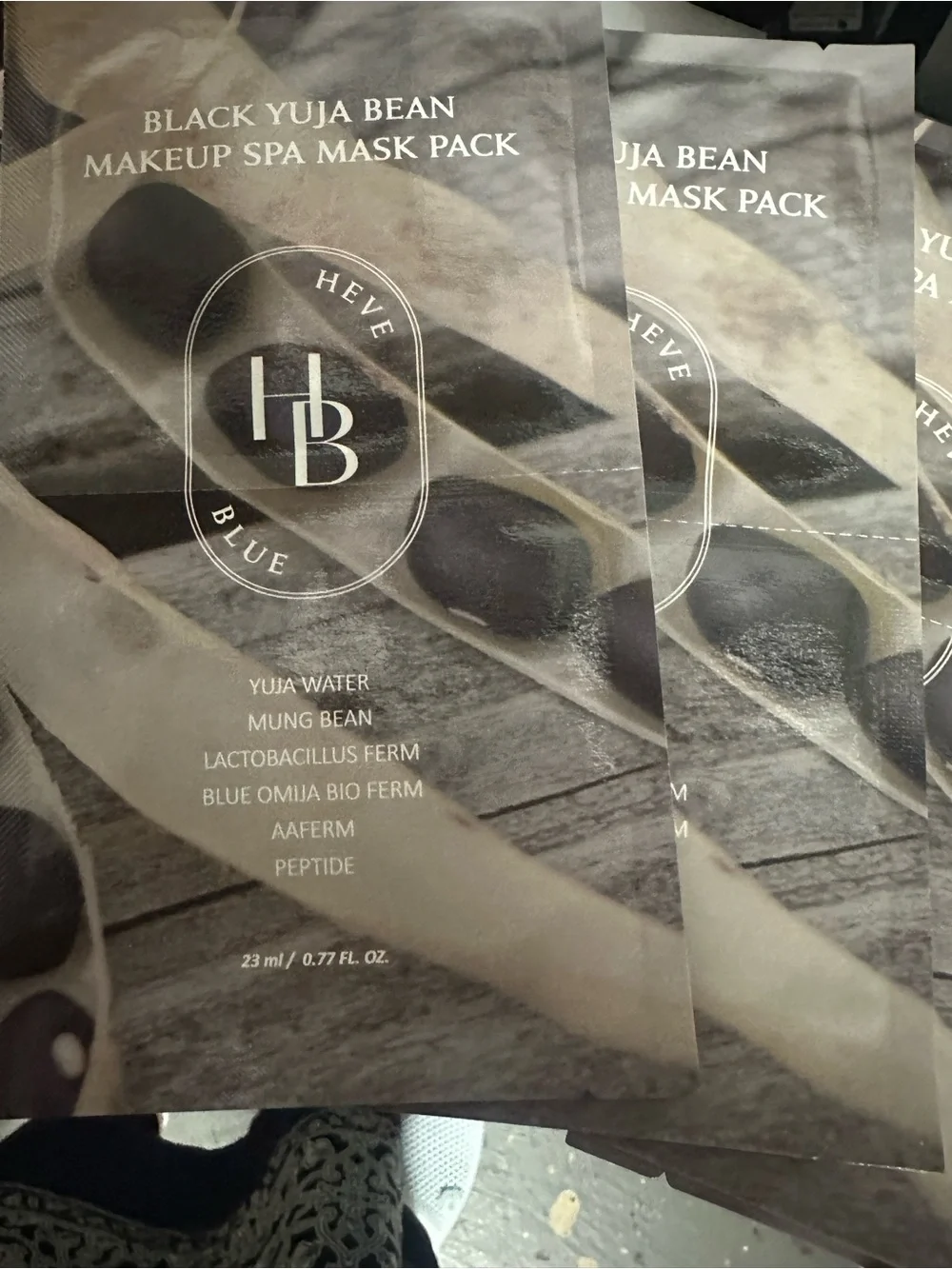 Yuja Water Face Mask Pack - Black & White
